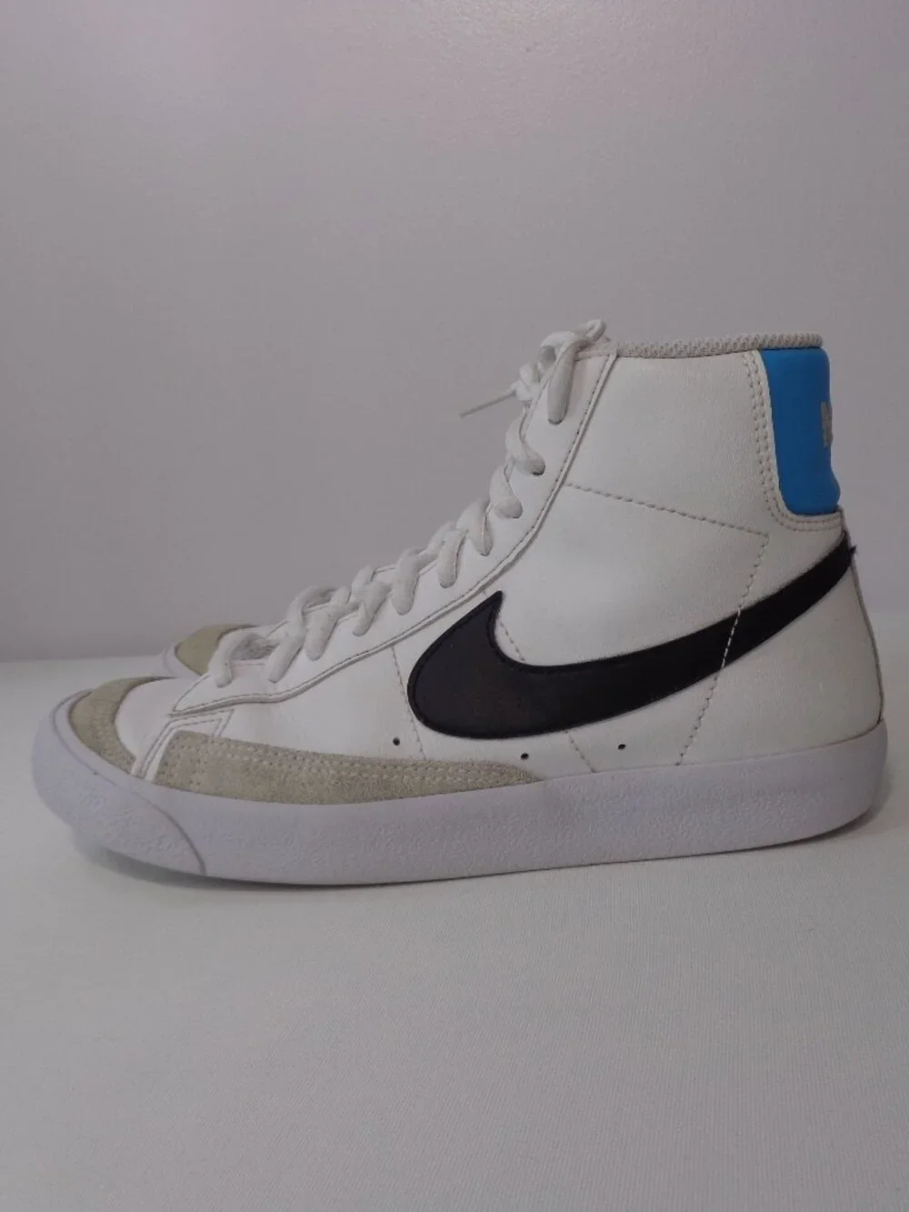 Nike Blazer Mid ‘77 (GS) White Black Photo Blue Shoes DA4086-108 Youth Size 4Y